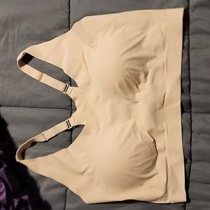 RACERBACK COMFORT SUPPORT BRA NWT